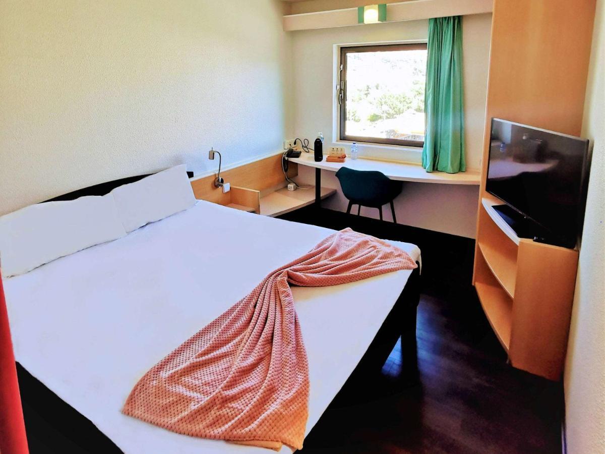 Hotel Ibis Leiria Fatima Exteriör bild