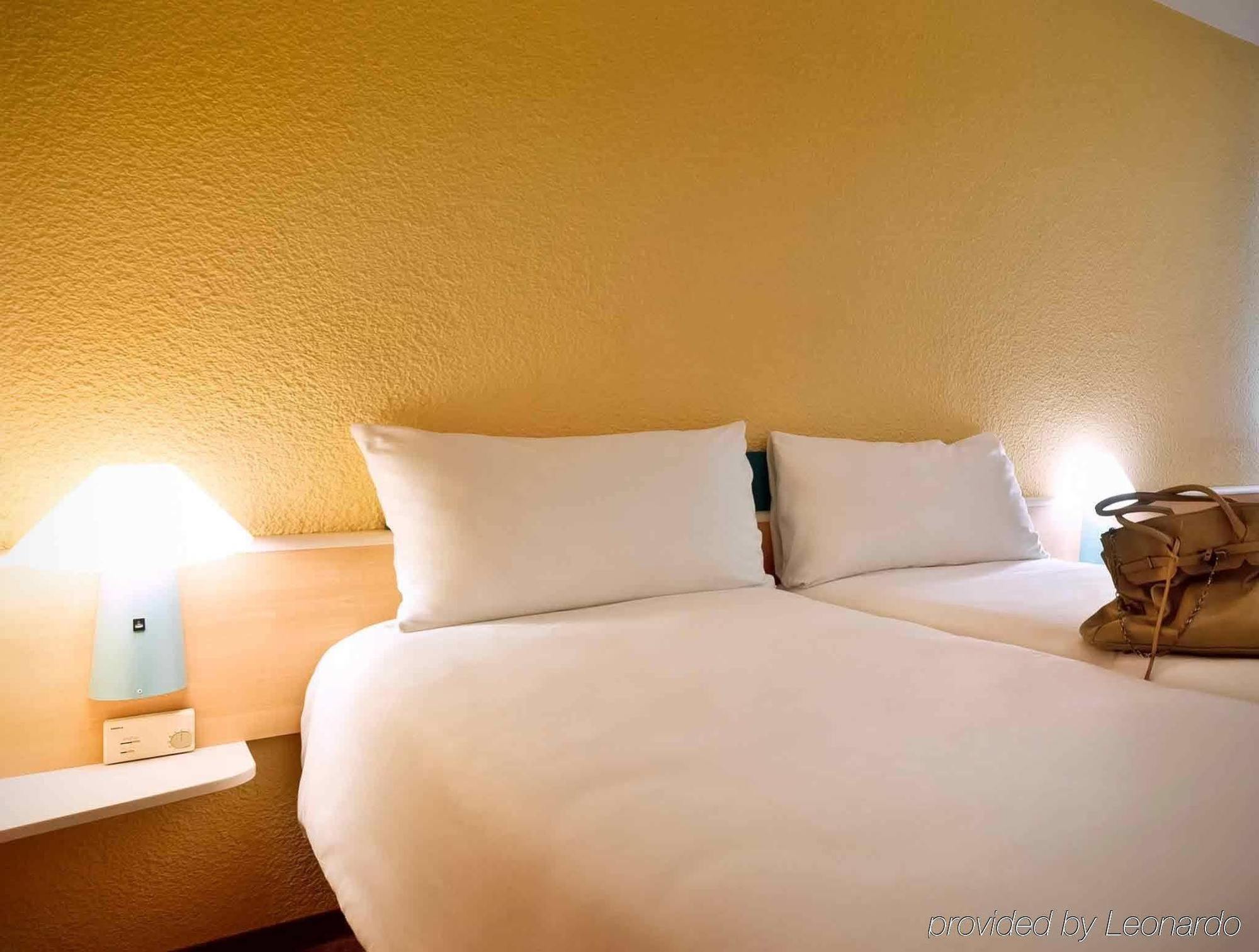 Hotel Ibis Leiria Fatima Exteriör bild