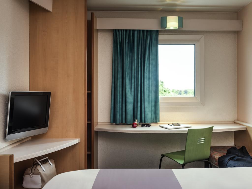 Hotel Ibis Leiria Fatima Exteriör bild